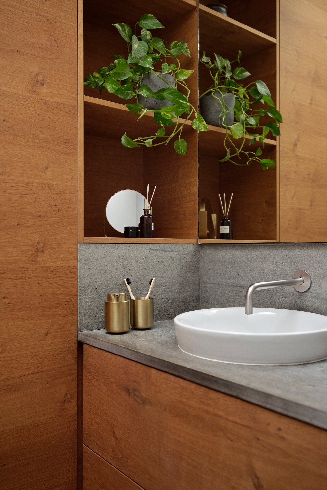 Ume tandbørstekrus - Messing